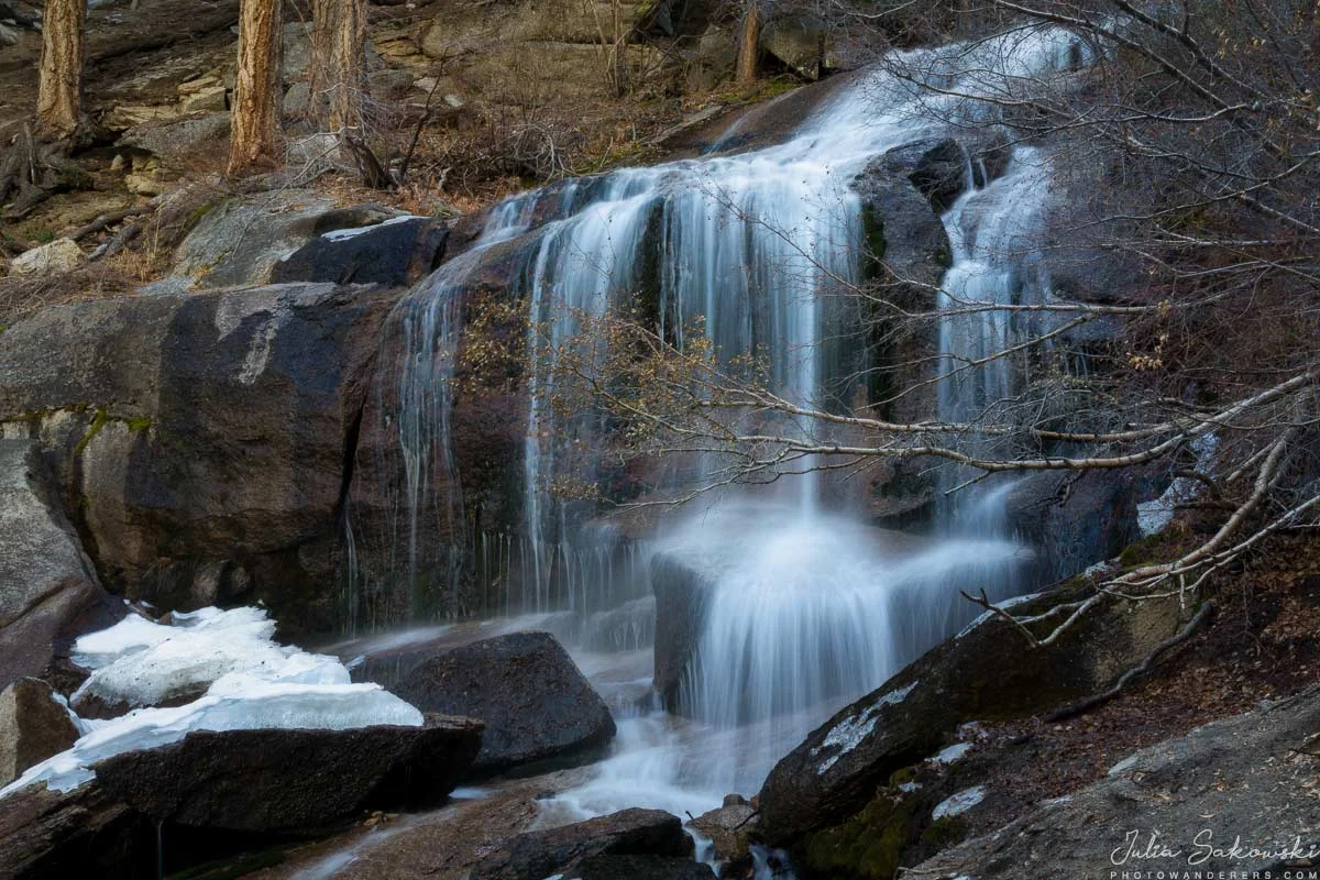 Lone Pine Creek Falls