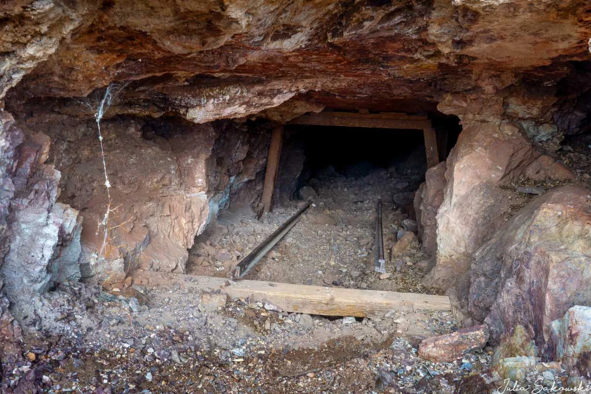 Mine entrance, Echo Canyon